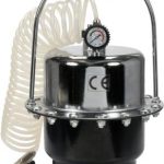 Stabdžių sistemos nuorinimo prietaisas su adapteriais | 17 vnt. (YT-06845)