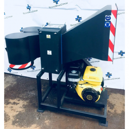 Šakų smulkintuvas VTR-100 su benzininiu varikliu 18 A.G.