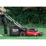 Akumuliatorinė, savaeigė žoliapjovė 52cm, 58V, KDLM58211PK , DCK (1x7,5Ah akumuliatorius, įkroviklis) - Image 7