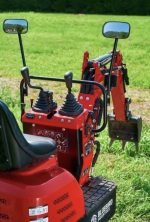 Benzininis mini ekskavatorius Blue Bird MEX 600, 306cm³ - Image 3