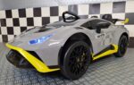 Kids car Lamborghini Huracan STO drift - Image 2
