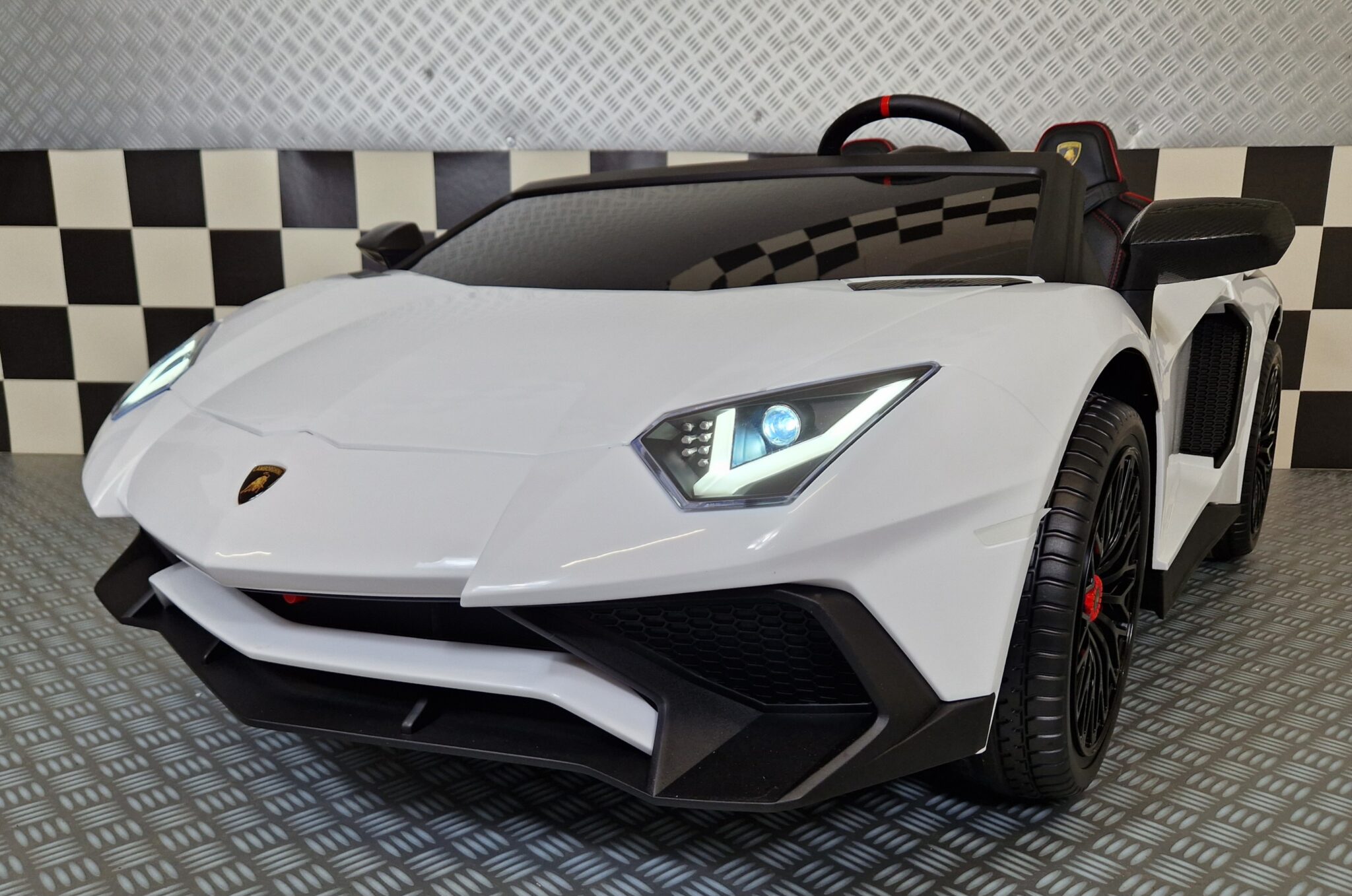 Elektrische-accu-kinderauto-Lamborghini-XXL Children's car XXL Lamborghini Aventador SV 24 volts - Image 1