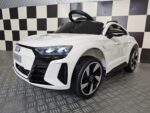 Children's car Audi E-Tron 12 volt white - Image 2