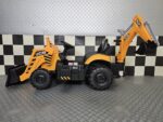Children's tractor JCB Sitemaster 12 volts - Image 4
