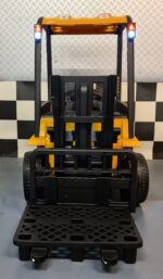 Electric children's forklift 12 volt with remote control yellow - Image 2