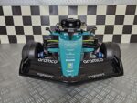 Aston Martin Formula 1 children's car 24 volts - Image 3