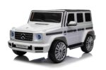 Battery children's car Mercedes G500 white 12 volts