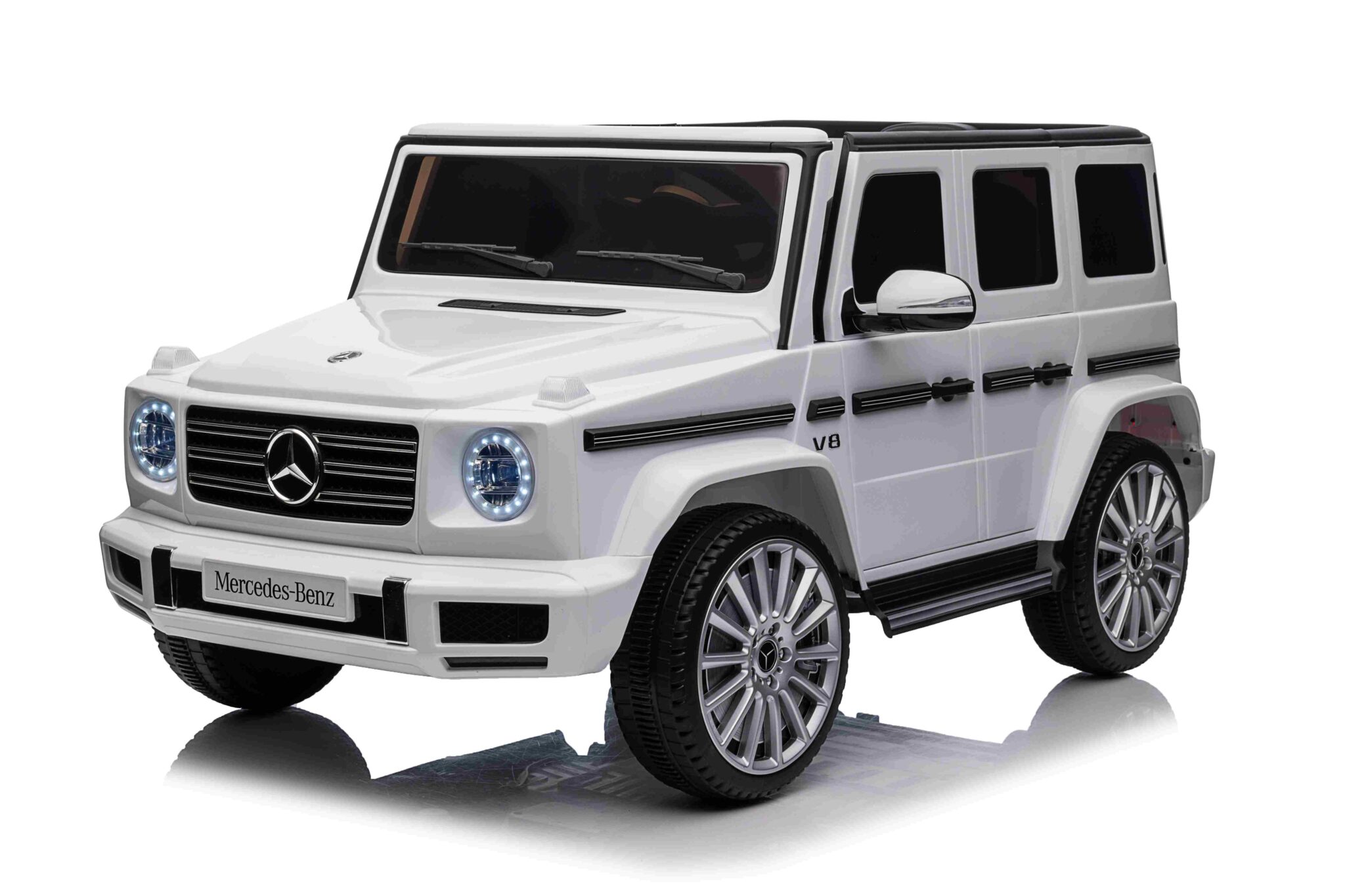 IMG_3433 Battery children's car Mercedes G500 white 12 volts - Image 1