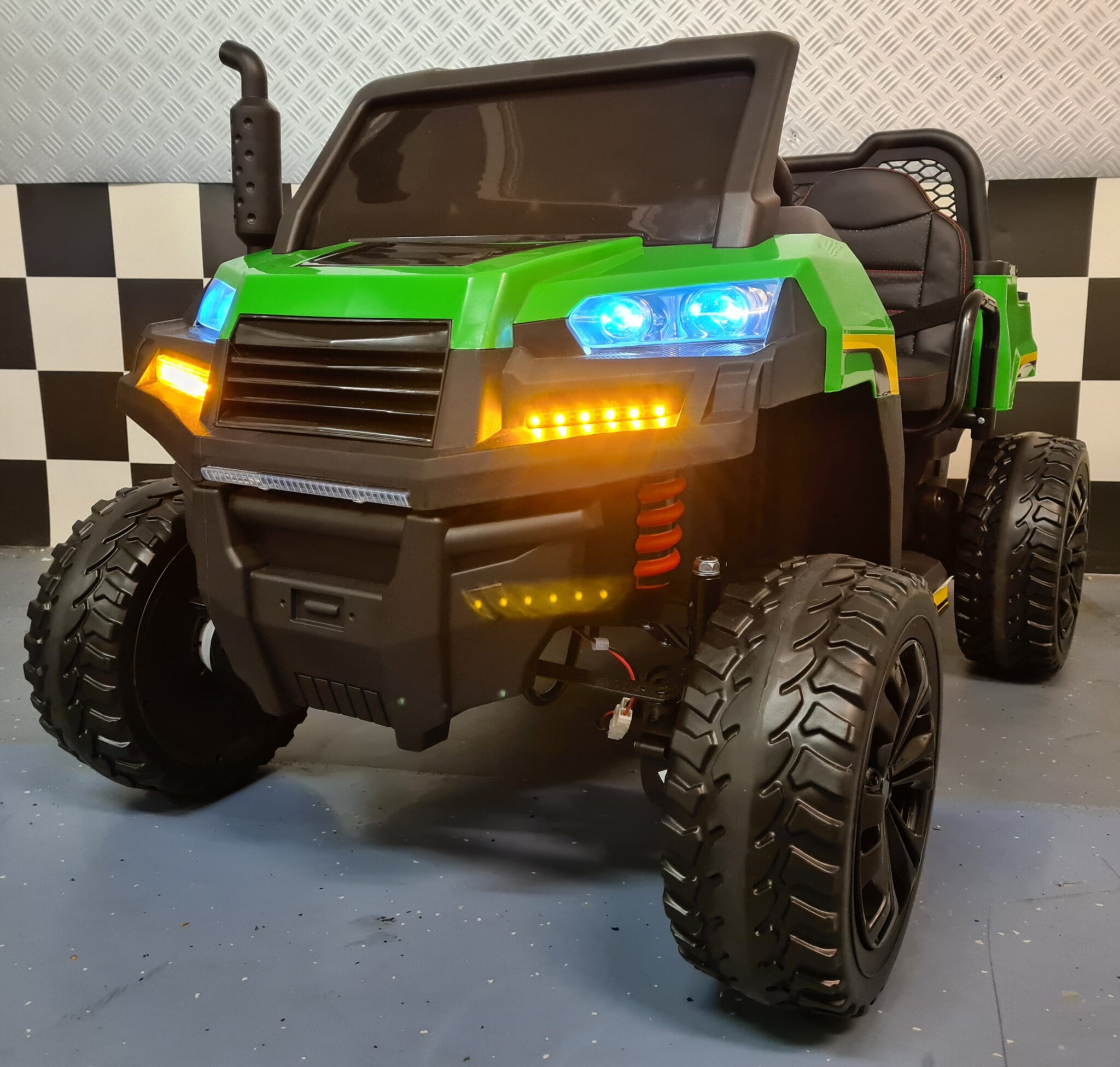 Speelgoedauto-4x4-kinderauto Farmer Truck 4x4 12volt with remote control - Image 1