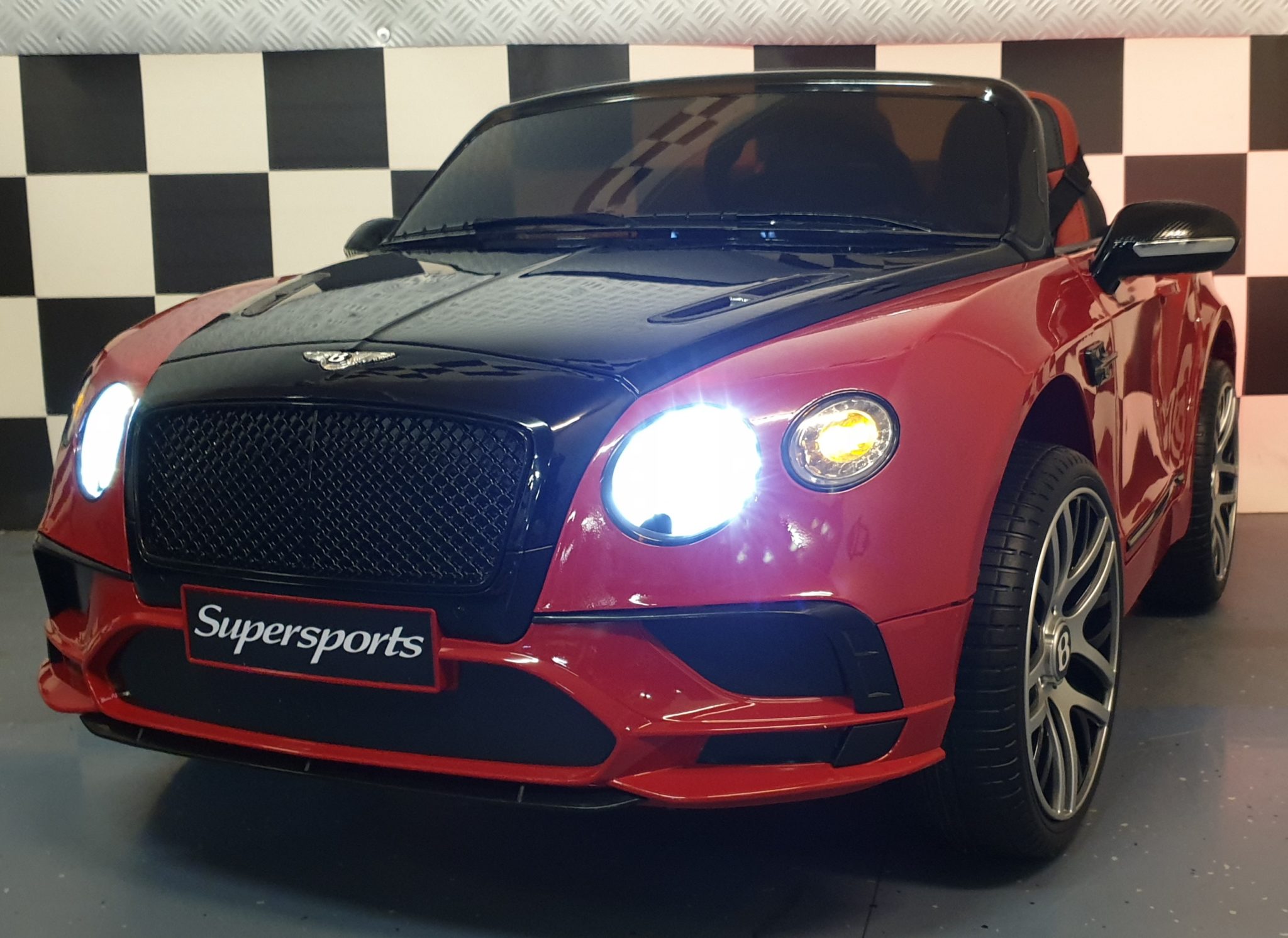 kinderauto-bentley Battery children's car Bentley Continental 1.5 person black-red - Image 1